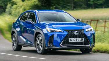 Lexus UX 300h – front